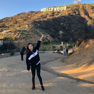 Meet your Posher, Uyên